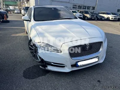 2016, Jaguar / XJ, VIN: SAJAA2296GNV93936, 126149 км., diesel