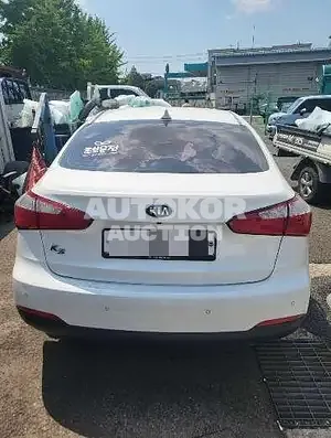 2015, BMW / Z1, VIN: KNAFK412BFA940739, 24668 км., gas