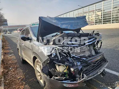 2016, Hyundai / Santa FE, VIN: KMHSU81UBGU574367, 152933 км., diesel