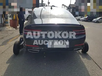 2022, Genesis / G80, 76512 км., gas