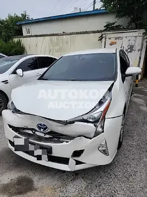 2017, Toyota / Prius, 81144 км., hybrid, 1798 куб.см.