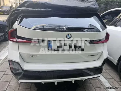 2025, BMW / X1, 3962 км., gas