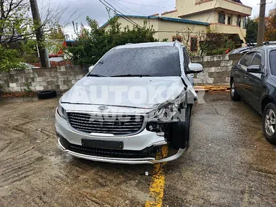 2015, Kia / Carnival, 180000 км., diesel