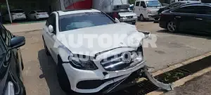2017, Mercedes-Benz / E 300, VIN: WDDZF4JB9JA335126, 40000 км., gas, 1991 куб.см.