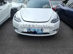 2022, Tesla / Model Y, VIN: 7SAYGDEF5NF497609, 13000 км., electric, 236 куб.см.