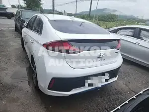 2017, Hyundai / Ioniq, hybrid, 1580 куб.см.