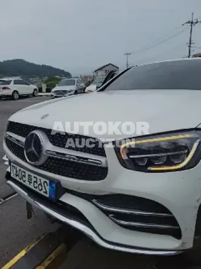 2021, Mercedes-Benz / GLC 300, VIN: W1N0J5DB8MF982409, 4716 км., hybrid