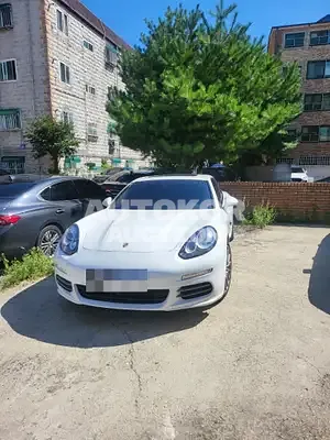 2015, Porsche / Panamera, 150000 км., gas