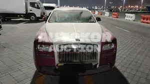2014, Rolls-Royce / Ghost, VIN: SCA664L07EUX69100, gas, 6600 куб.см.