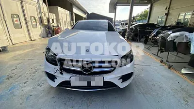2018, Mercedes-Benz / E 300, 131823 км., gas