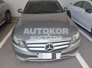 2017, Mercedes-Benz / E 220, 91327 км., diesel, 1950 куб.см.