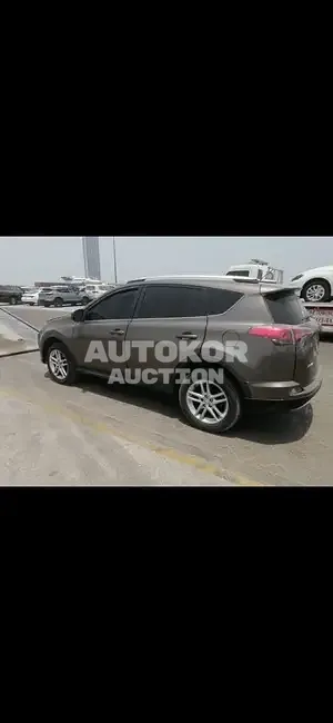 2014, Toyota RAV4, VIN: 2T3BFREV3EW184031, gas, 2500 куб.см.
