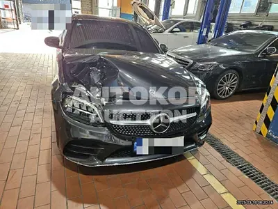 2020, Mercedes-Benz / C 300, 45339 км., hybrid
