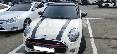 2015, MINI / Cooper, VIN: WMWXN3102F3A05403, 99397 км., diesel