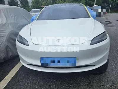 2024, Tesla / Model 3, 49000 км., electric