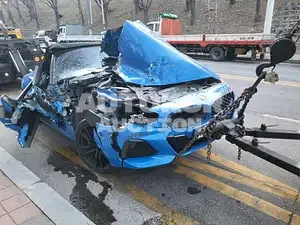2022, BMW / Z4, VIN: WBAHF7102NWX64491, gas