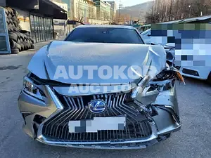 2018, Lexus / ES 300, VIN: JTHB21B1XK2014802, 35000 км., hybrid, 2400 куб.см.