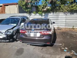 2018, Toyota / Camry, VIN: JTNB21HK1J3006089, 88558 км., hybrid
