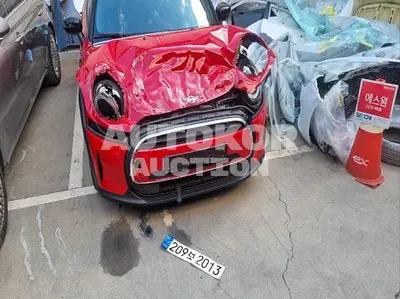 2022, MINI / Cooper, 37027 км., gas