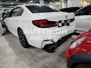 2021, BMW / 530, 12000 км., hybrid, 1998 куб.см.