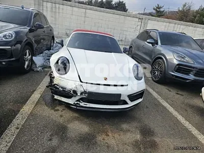2023, Porsche / 911, 10160 км., gas