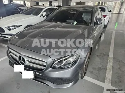 2019, Mercedes-Benz / e300, 41954 км., gas