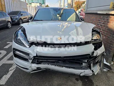 2020, Porsche / Cayenne Coupe, 47516 км., gas