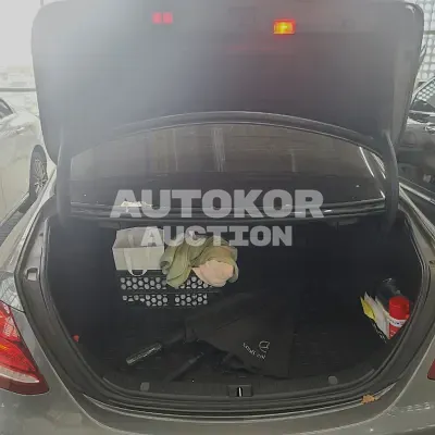 2019, Mercedes-Benz / E 300, VIN: WDDZF4KBXKA588522, 67541 км., gas