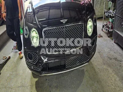2017, Bentley / Bentayga, VIN: SJAAC14V1HC015156, 114050 км., gas