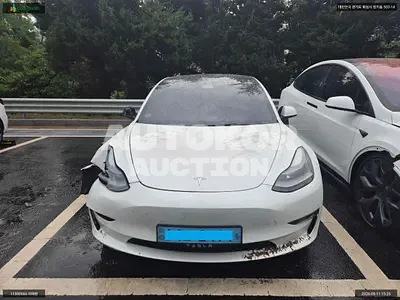 2022, Tesla / Model 3, VIN: 5YJ3E1EB6NF151240, 73562 км., electric, 1 куб.см.