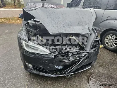 2019, Tesla / Model S, 62359 км., electric