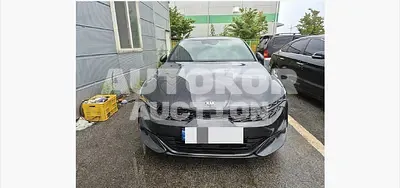 2021, BMW / B5, 38710 км., gas, 2000 куб.см.