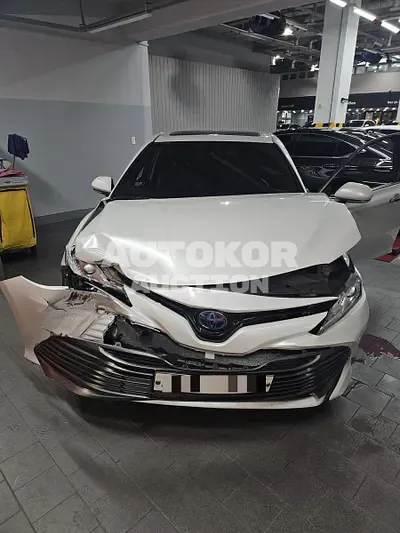 2019, Toyota / Camry, 41096 км., hybrid