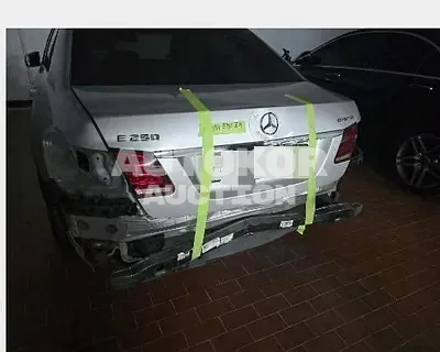 2015, Mercedes-Benz / E 250, 181410 км., diesel, 2143 куб.см.