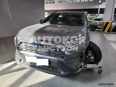 2021, Toyota / RAV4, VIN: JTMW2RFV9MD102309, 15932 км., hybrid