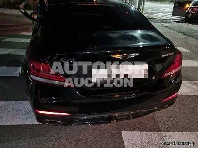 2019, Genesis / G70, 77673 км., gas, 3300 куб.см.