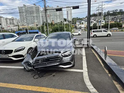 2022, Mercedes-Benz / E 250, VIN: W1KZF4FB0NB045527, gas