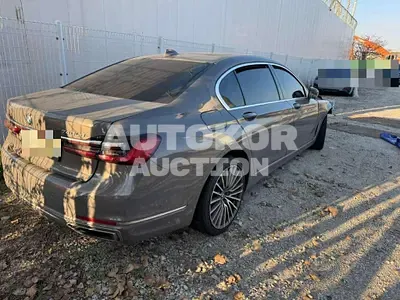 2020, BMW / 730, 124535 км., diesel