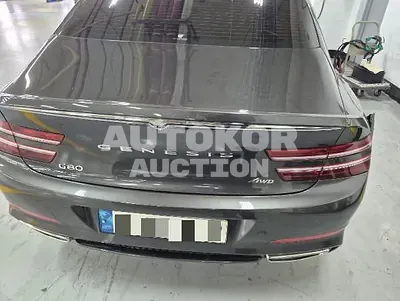 2023, Genesis / G80, 28591 км., gas, 2500 куб.см.