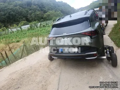2023, Kia / Sportage, 16000 км., hybrid