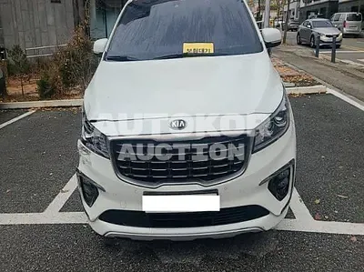2019, Kia / Carnival, VIN: KNAMC81ABKS556669, 136235 км., diesel