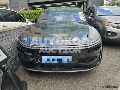2026, Tesla / Model Y, 10000 км., electric 2026, Tesla / Model Y, 10000 км., electric
