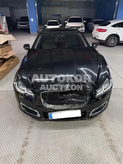 2019, Jaguar / XJ, VIN: SAJAA22P1KNW19849, 112843 км., diesel, 2993 куб.см.