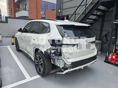 2025, BMW / 120, 10000 км., gas
