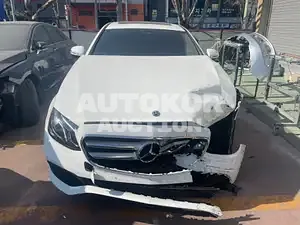 2019, Mercedes-Benz / E 300, VIN: WDDZF4JB9KA672509, 12597 км., gas