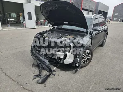 2024, Mercedes-Benz / glb200, 37895 км., diesel