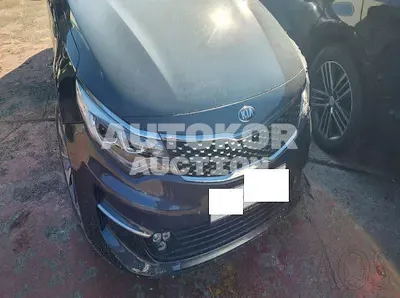 2018, Kia / K5, VIN: KNAGT411BJA221634, 32791 км., gas