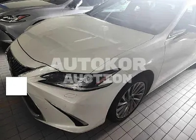 2023, Lexus / ES 300, VIN: JTHBA1C13P2016397, 8673 км., hybrid