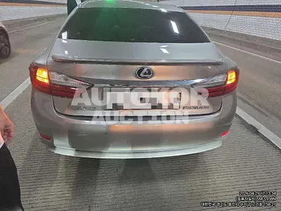 2016, Lexus / es300h, 212252 км., hybrid