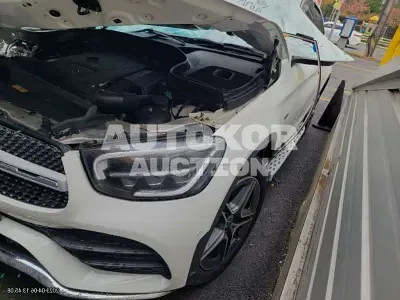 2021, Mercedes-Benz / GLC 300, VIN: W1N0J5DB3MF934915, hybrid
